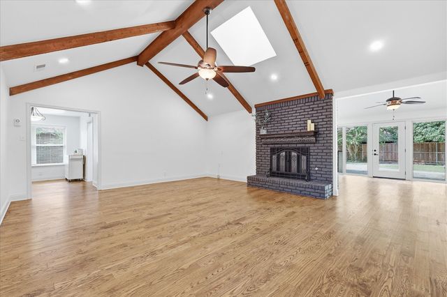 1100 Yorkshire Drive, Carrollton, TX 75007
