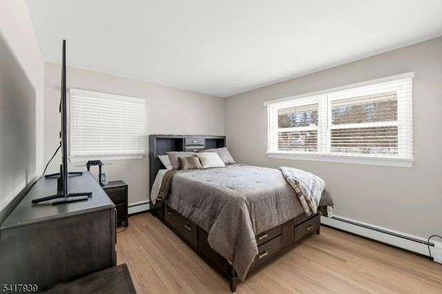 304 River Rd, East Hanover Twp., NJ 07936