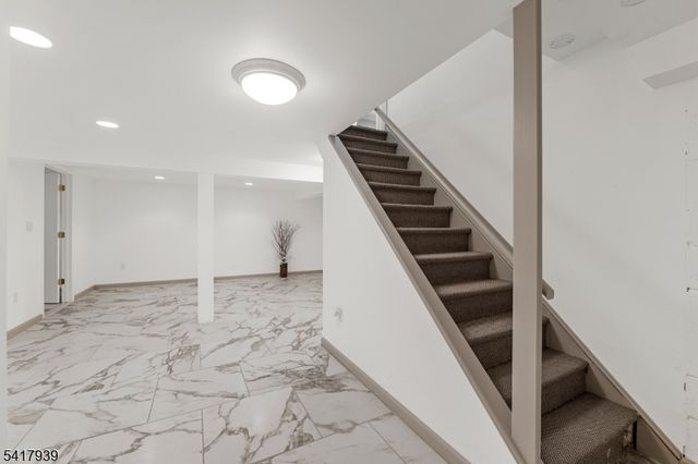 304 River Rd, East Hanover Twp., NJ 07936