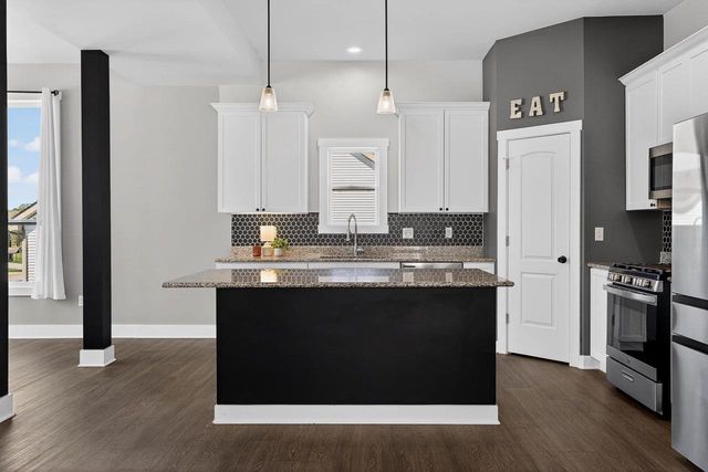 112 Valle Tell Drive, New Glarus, WI 53574