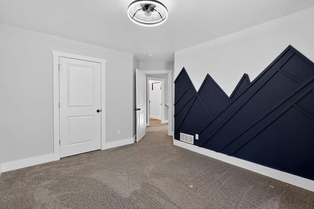 112 Valle Tell Drive, New Glarus, WI 53574