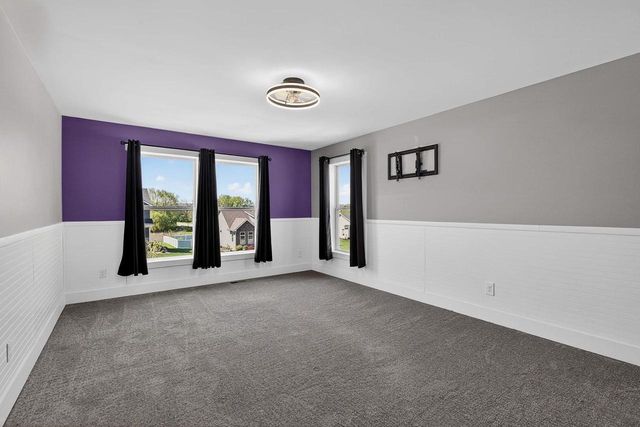 112 Valle Tell Drive, New Glarus, WI 53574