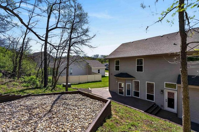 112 Valle Tell Drive, New Glarus, WI 53574