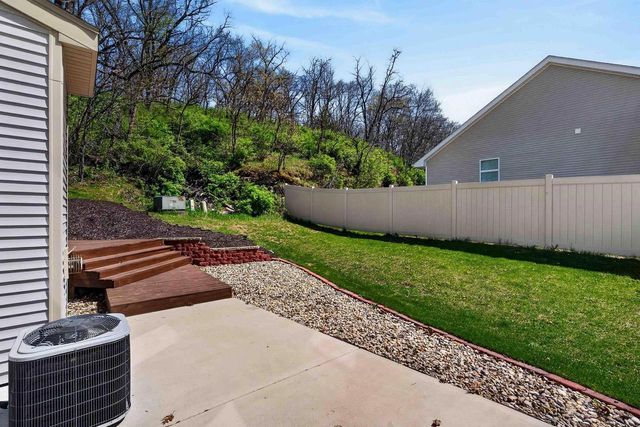 112 Valle Tell Drive, New Glarus, WI 53574