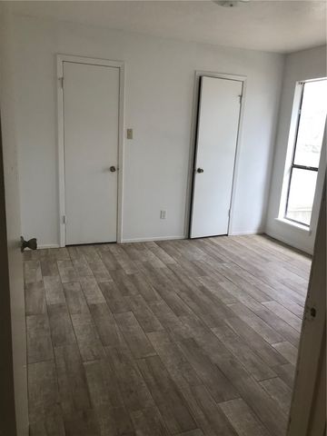 1524 Hawk Tree, College Station, TX 77845