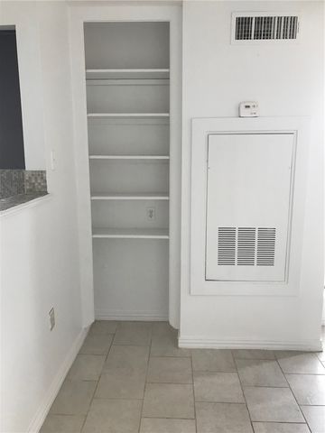 1524 Hawk Tree, College Station, TX 77845