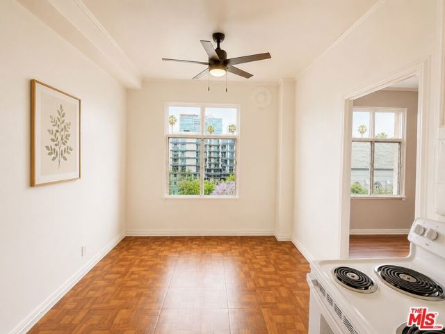 634 S Gramercy Place 610, Los Angeles, CA 90005