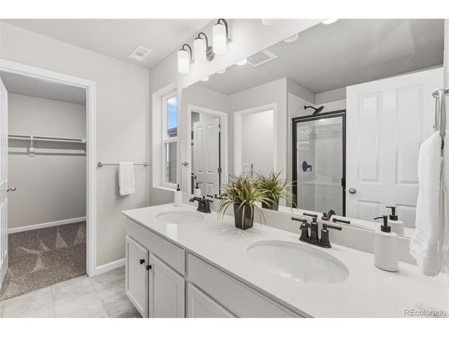 1488 Coral Pl, Longmont, CO 80504