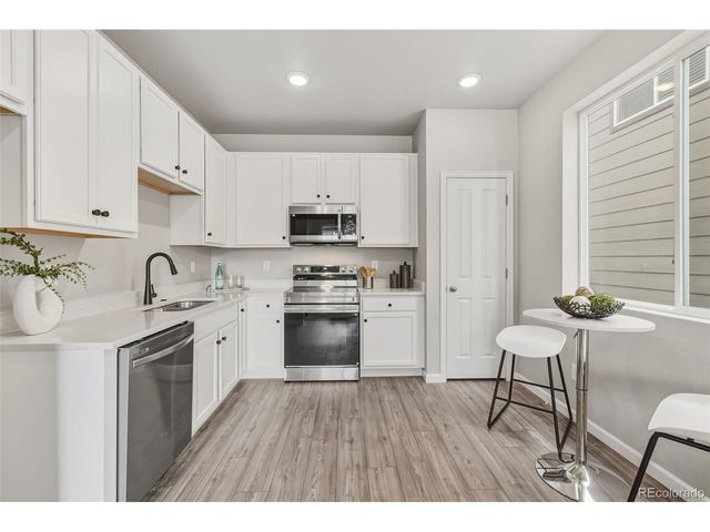 1488 Coral Pl, Longmont, CO 80504