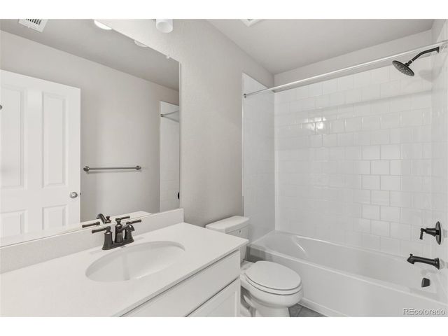 1488 Coral Pl, Longmont, CO 80504