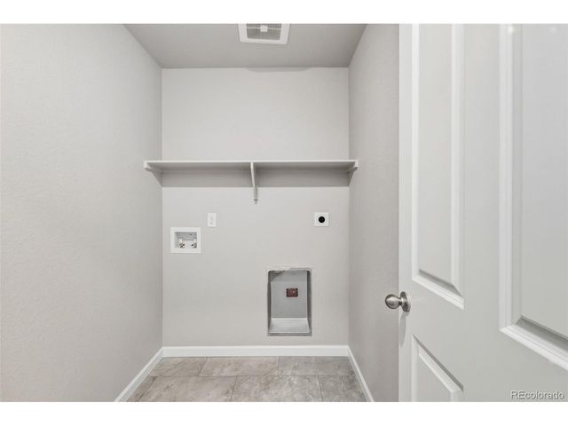 1488 Coral Pl, Longmont, CO 80504