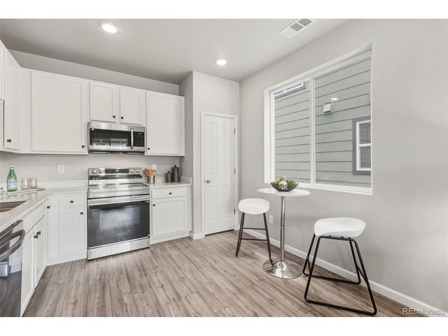 1488 Coral Pl, Longmont, CO 80504