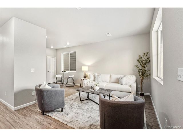 1488 Coral Pl, Longmont, CO 80504