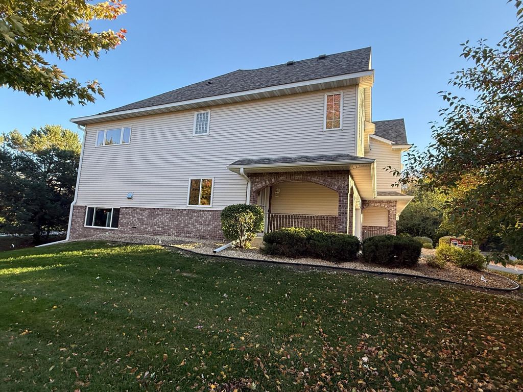 3951 Raspberry Ridge Road NW, Prior Lake, MN 55372 — photo 2