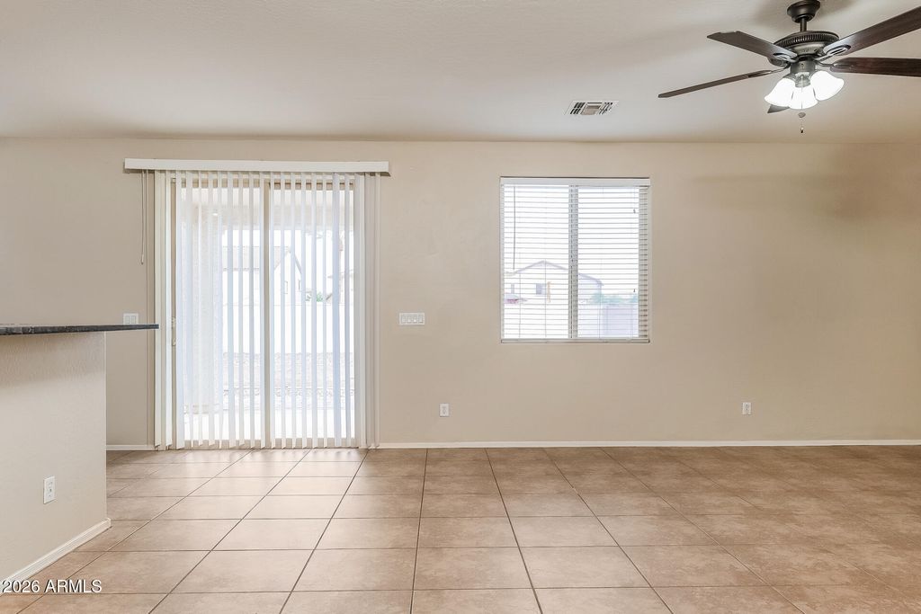 19204 N LARIAT Road, Maricopa, AZ 85138 — photo 3