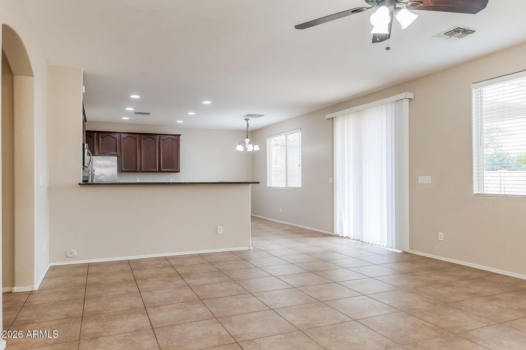 19204 N LARIAT Road, Maricopa, AZ 85138 — photo 4