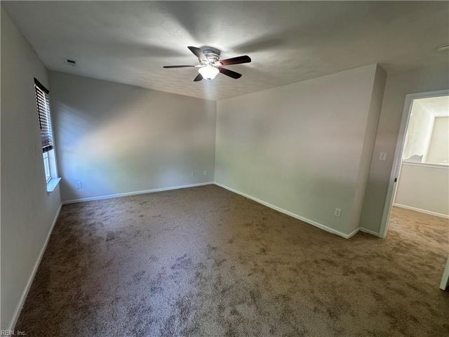 109 Bishops CT, Chesapeake, VA 23323
