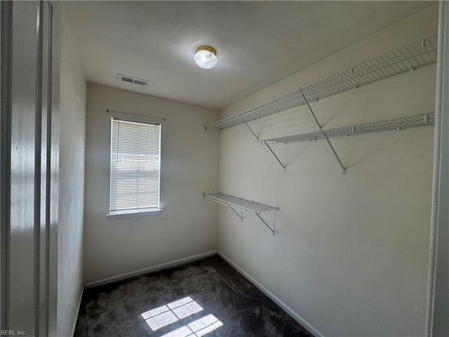 109 Bishops CT, Chesapeake, VA 23323