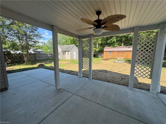 109 Bishops CT, Chesapeake, VA 23323