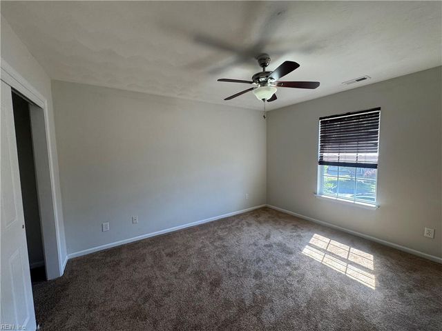 109 Bishops CT, Chesapeake, VA 23323