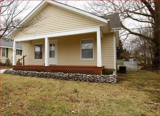 1322 West Atlantic Street, Springfield, MO 65803