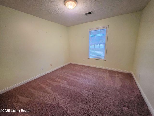 140 Benelli Dr, Bardstown, KY 40004