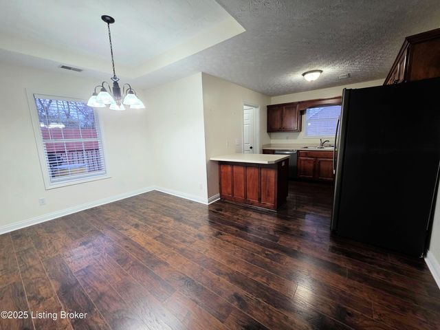 140 Benelli Dr, Bardstown, KY 40004