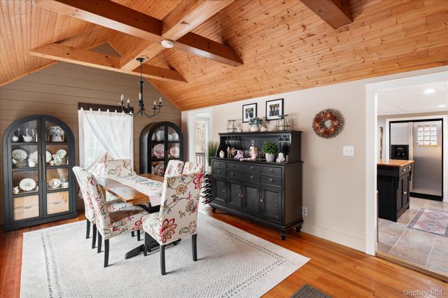 84 Hemlock Road, South Salem, NY 10590