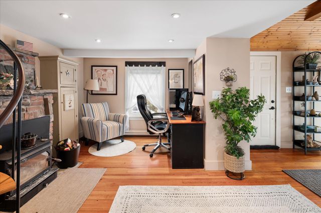 84 Hemlock Road, South Salem, NY 10590