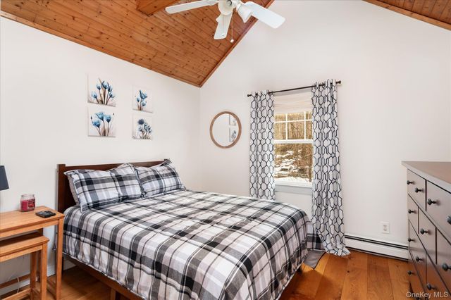 84 Hemlock Road, South Salem, NY 10590