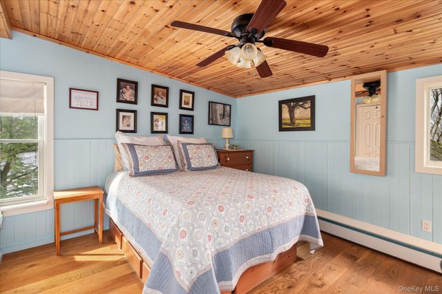 84 Hemlock Road, South Salem, NY 10590