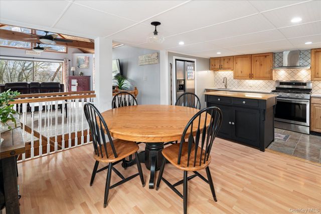 84 Hemlock Road, South Salem, NY 10590