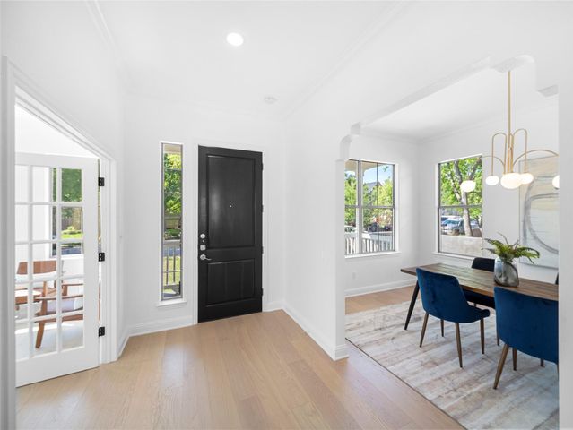 5209 Evans Ave A, Austin, TX 78751