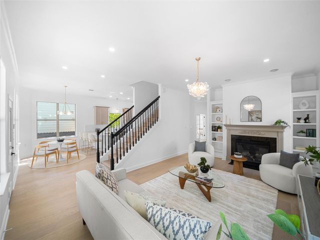 5209 Evans Ave A, Austin, TX 78751