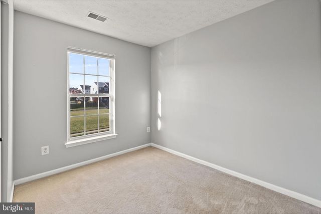 5030 FINSBURY RD, Rosedale, MD 21237