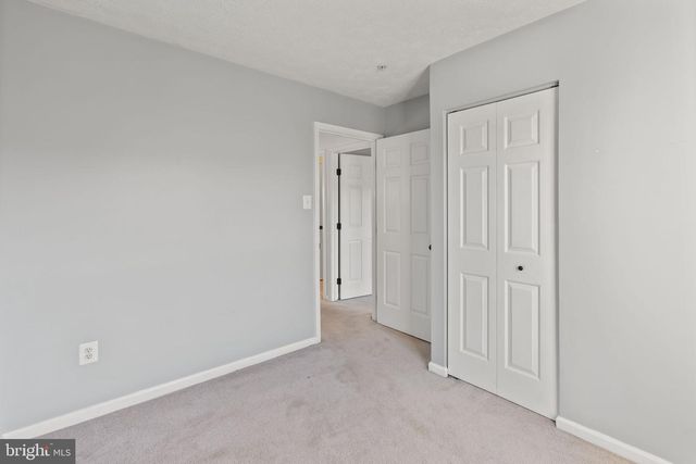 5030 FINSBURY RD, Rosedale, MD 21237