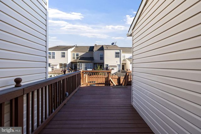 5030 FINSBURY RD, Rosedale, MD 21237