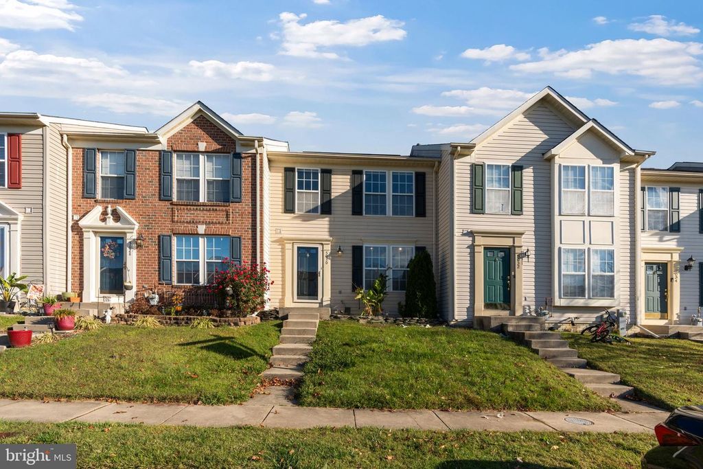 5030 FINSBURY RD, Rosedale, MD 21237