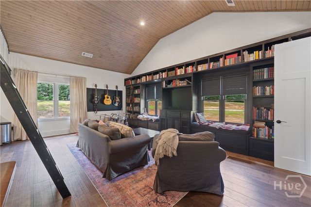 1041 River Farm Way, Madison, GA 30650