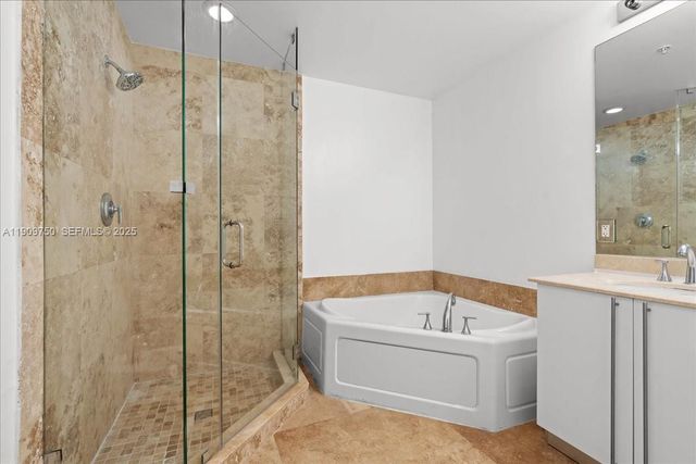 3030 NE 188 Street 604, Aventura, FL 33180