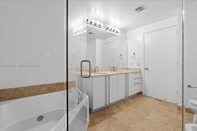 3030 NE 188 Street 604, Aventura, FL 33180