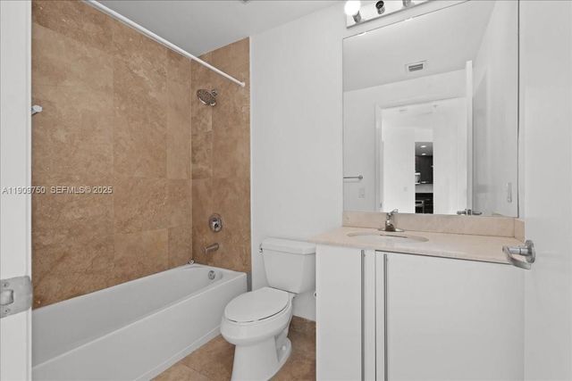 3030 NE 188 Street 604, Aventura, FL 33180