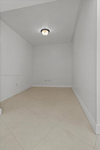 3030 NE 188 Street 604, Aventura, FL 33180