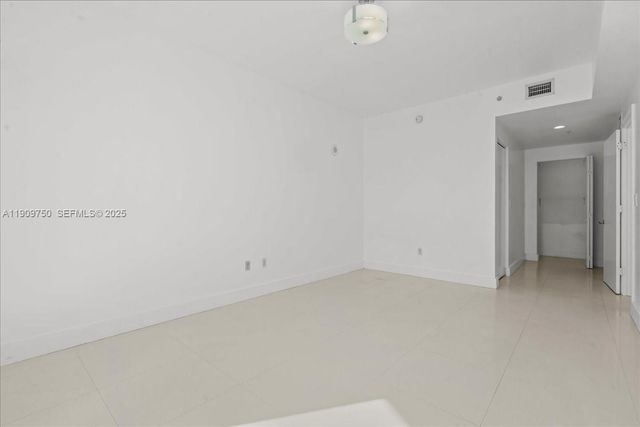 3030 NE 188 Street 604, Aventura, FL 33180