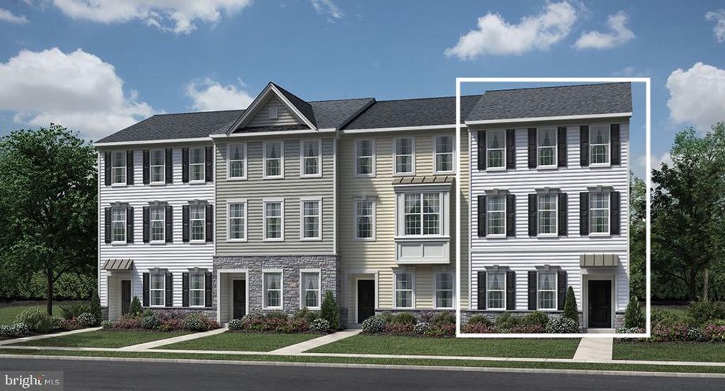 16 MANCHESTER DR, Hatboro, PA 19040