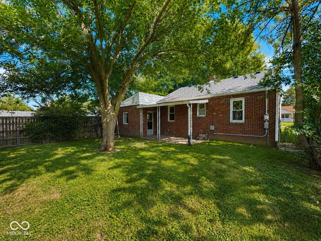 208 E 35th Street, Anderson, IN 46013