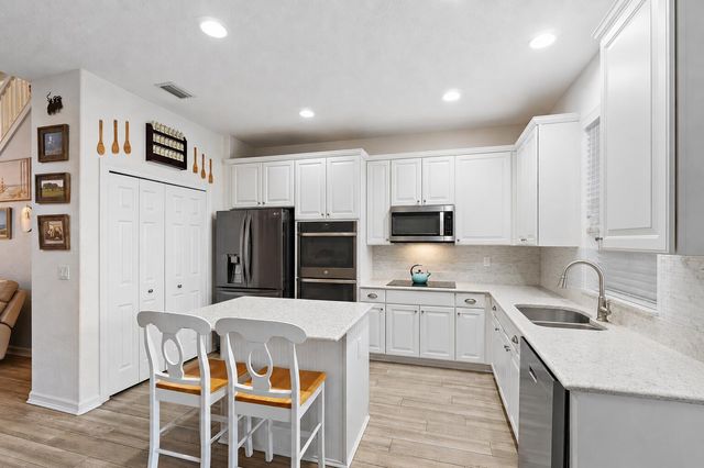 7835 SE Heritage Boulevard, Hobe Sound, FL 33455