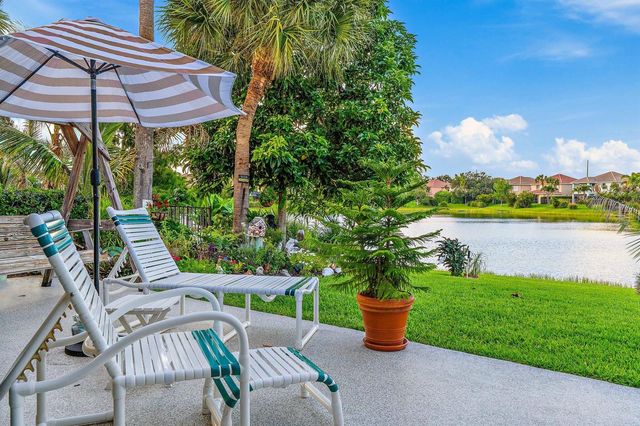 7835 SE Heritage Boulevard, Hobe Sound, FL 33455