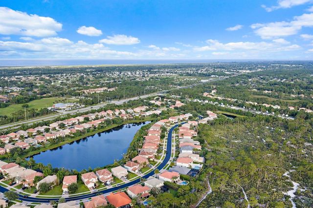 7835 SE Heritage Boulevard, Hobe Sound, FL 33455