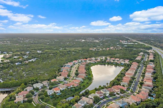 7835 SE Heritage Boulevard, Hobe Sound, FL 33455